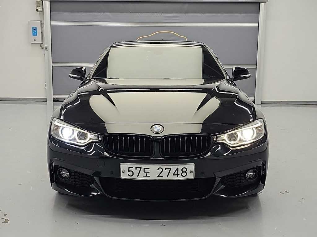 BMW 4시리즈 4시리즈 (F32) 428i 쿠페 M 스포츠 이미지 3