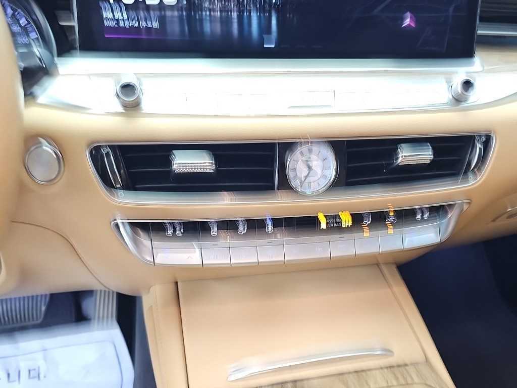 기아 K9 더 뉴 K9 2세대 3.8 GDI AWD 플래티넘 이미지 10