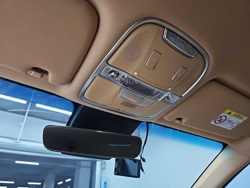 기아 K9 더 뉴 K9 2세대 3.8 GDI AWD 플래티넘 이미지 16