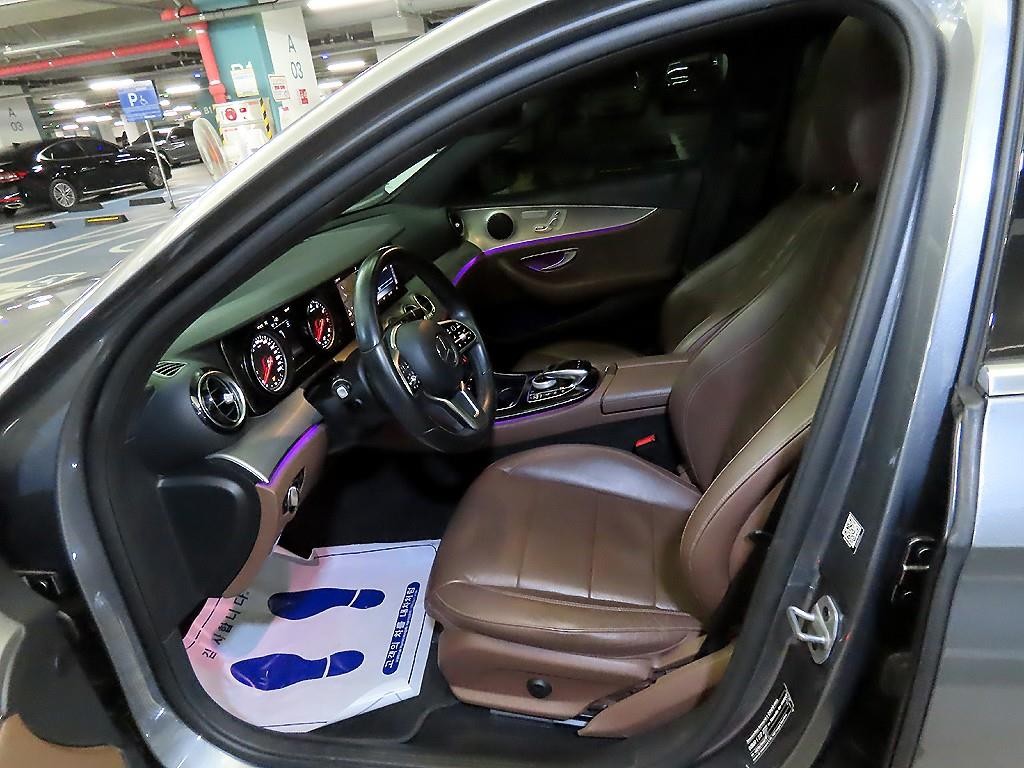 벤츠 E 클래스 E-클래스 W213 E300 아방가르드 이미지 6