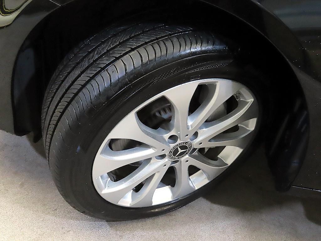 벤츠 E 클래스 E-클래스 W213 E300 4MATIC 익스클루시브 이미지 20