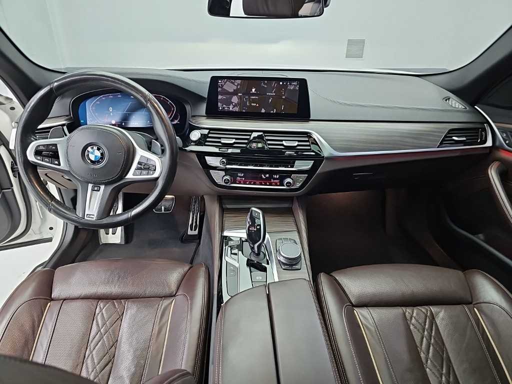 BMW 5시리즈 5시리즈 (G30) 520d xDrive M 스포츠 플러스 이미지 7
