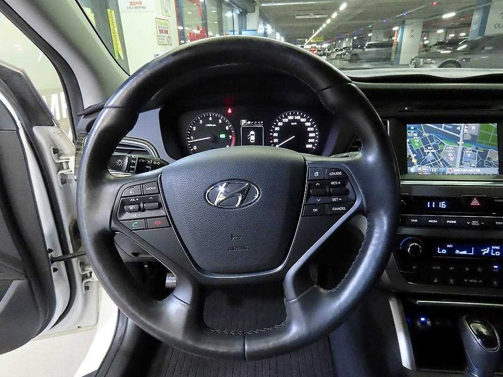 현대 쏘나타 LF 쏘나타 2.0 스마트 기본형 이미지 8