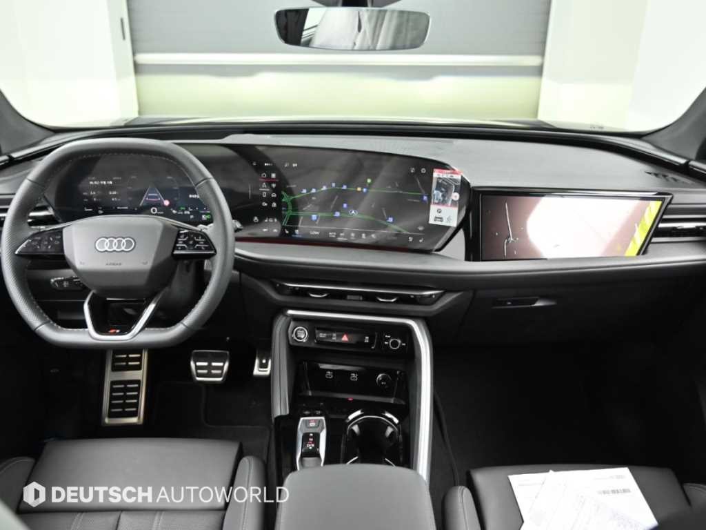 아우디 Q5 Q5 (80A) 스포트백 45 TFSI 콰트로 S-라인 블랙 이미지 7