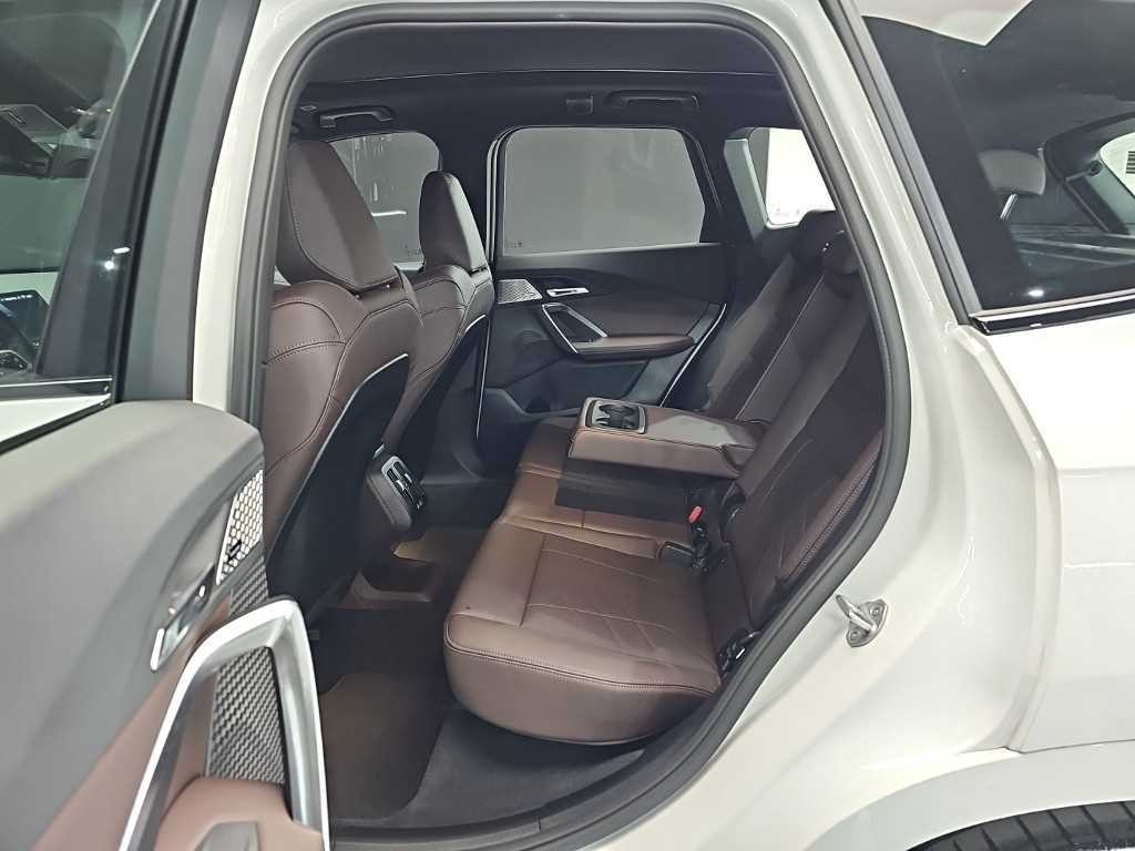 BMW X1 X1 (U11) xDrive 20i M 스포츠 이미지 12