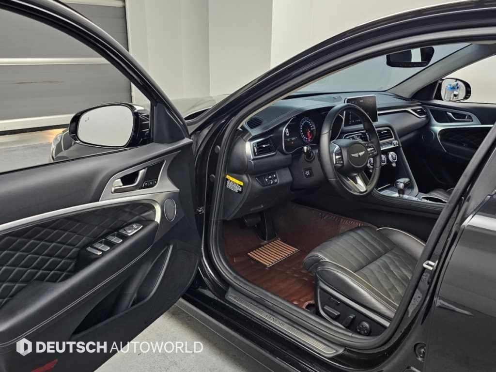 제네시스 G70 2.2D AWD 엘리트 이미지 11