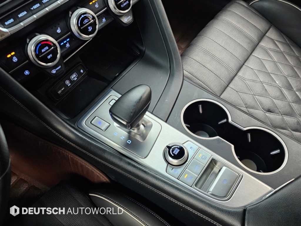 제네시스 G70 2.2D AWD 엘리트 이미지 9