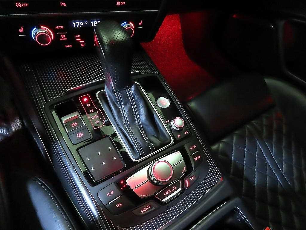 아우디 A6 뉴A6 50 TFSI 콰트로 스포츠 이미지 12