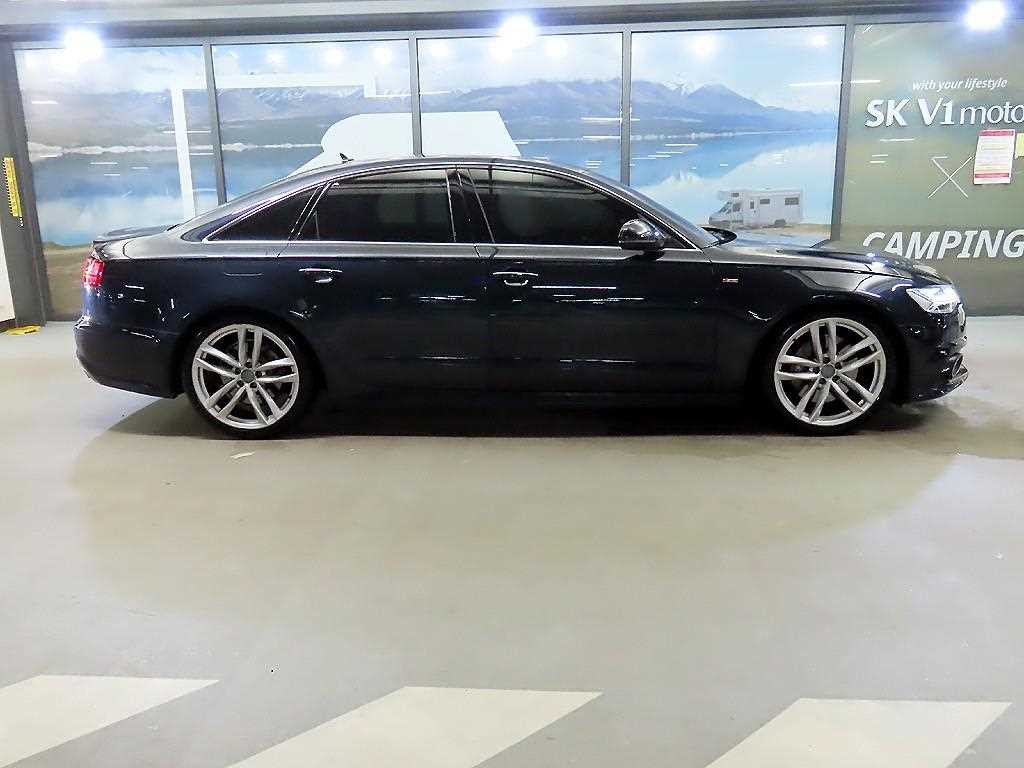 아우디 A6 뉴A6 50 TFSI 콰트로 스포츠 이미지 3