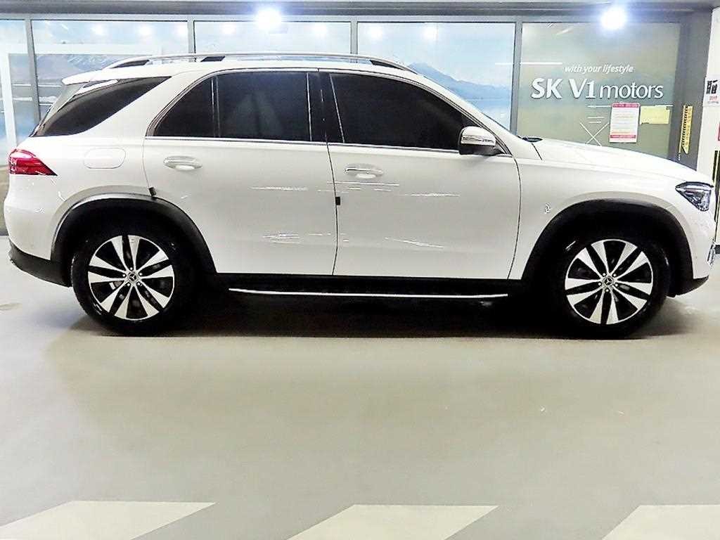 벤츠 GLE 클래스 GLE 클래스 W167 GLE 350 4MATIC 이미지 3