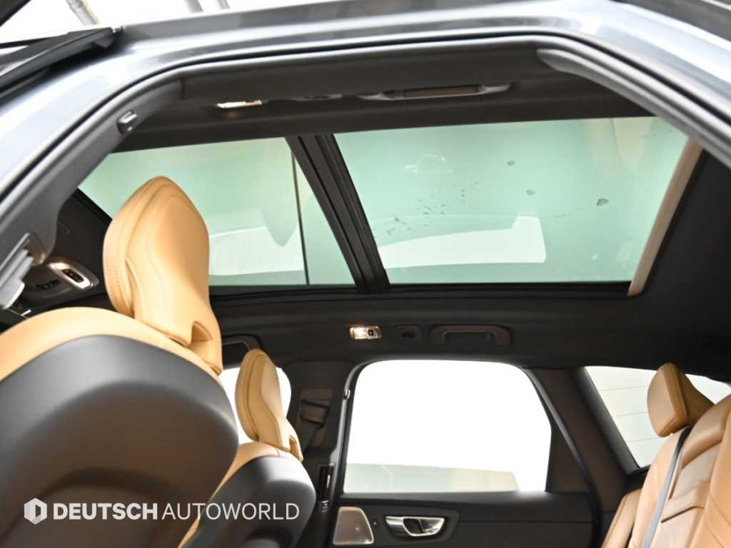 볼보 XC60 XC60(2세대) B6 AWD 인스크립션 이미지 18