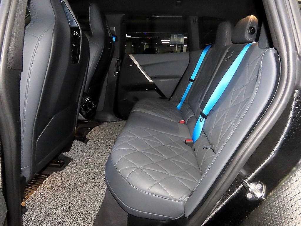 BMW iX xDrive 50 스포츠 플러스 이미지 7