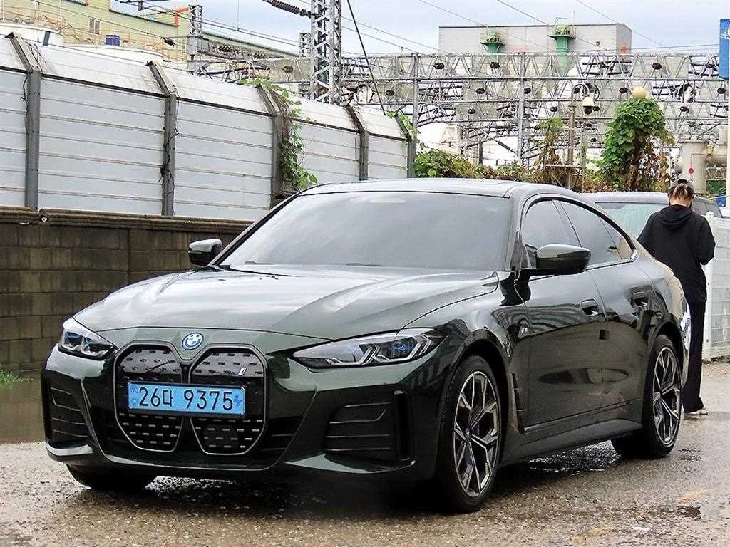 BMW i4 eDrive 40 M 스포츠 프로 이미지 3
