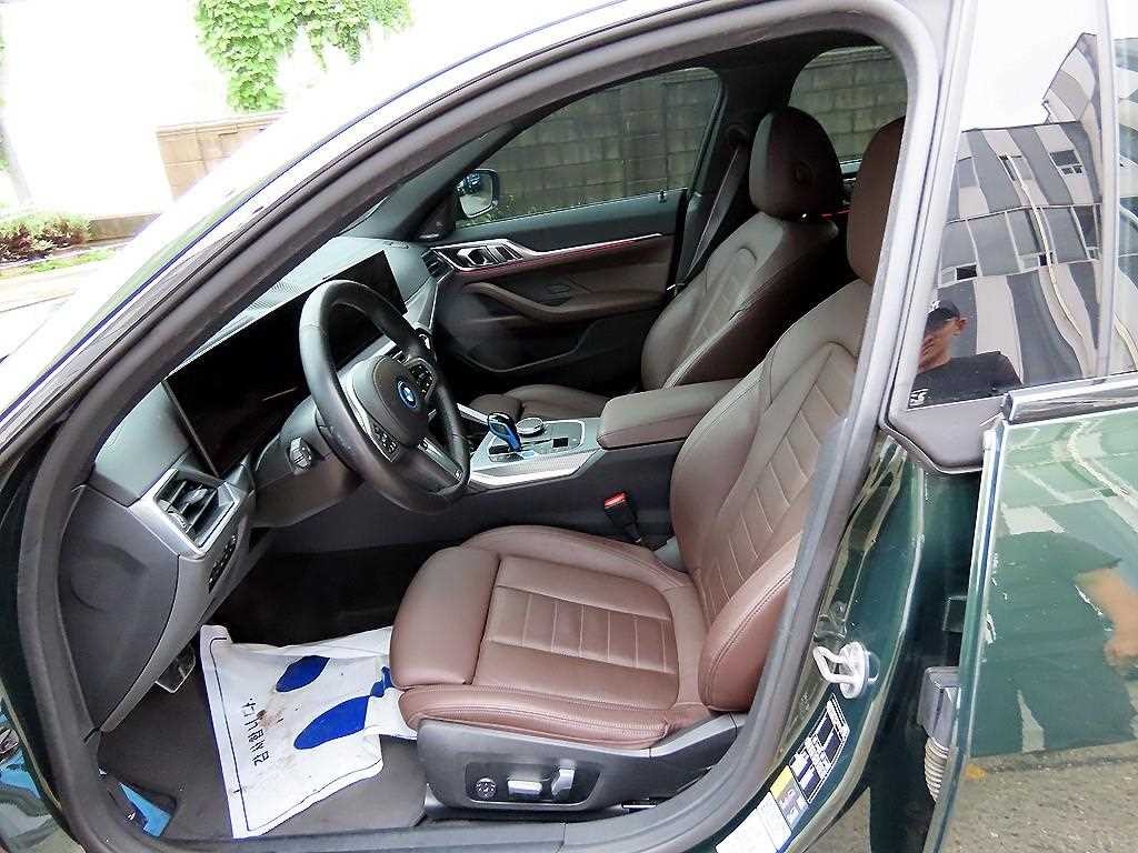BMW i4 eDrive 40 M 스포츠 프로 이미지 6