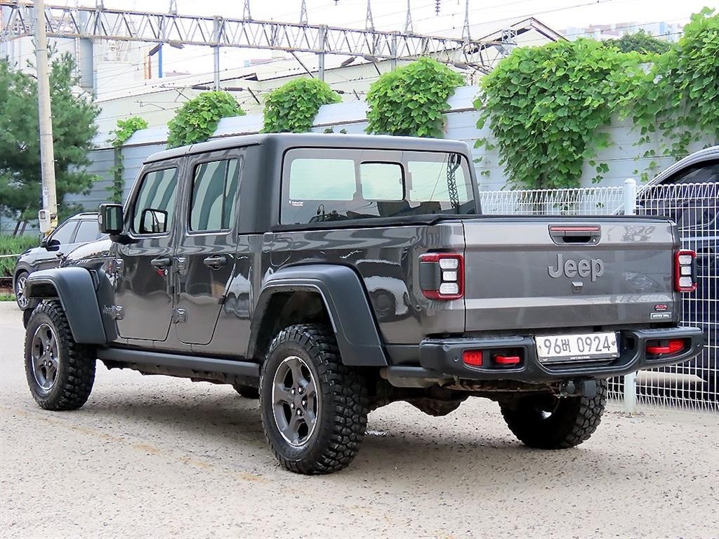 지프 글래디에이터 3.6 루비콘 4WD 이미지 3