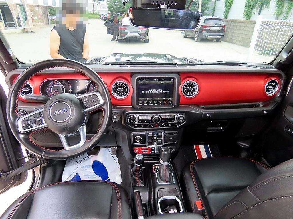 지프 글래디에이터 3.6 루비콘 4WD 이미지 7