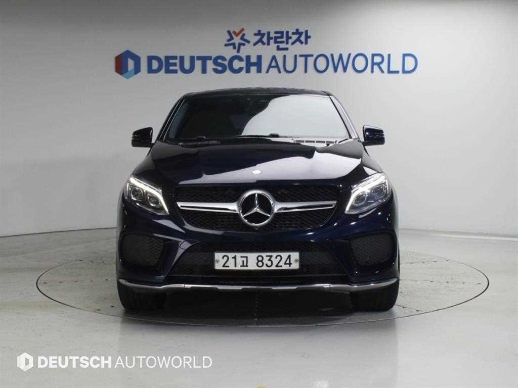 벤츠 GLE 클래스 GLE 클래스 W166 GLE 350 d 4MATIC 쿠페 이미지 3