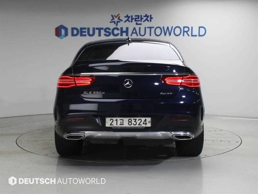 벤츠 GLE 클래스 GLE 클래스 W166 GLE 350 d 4MATIC 쿠페 이미지 4
