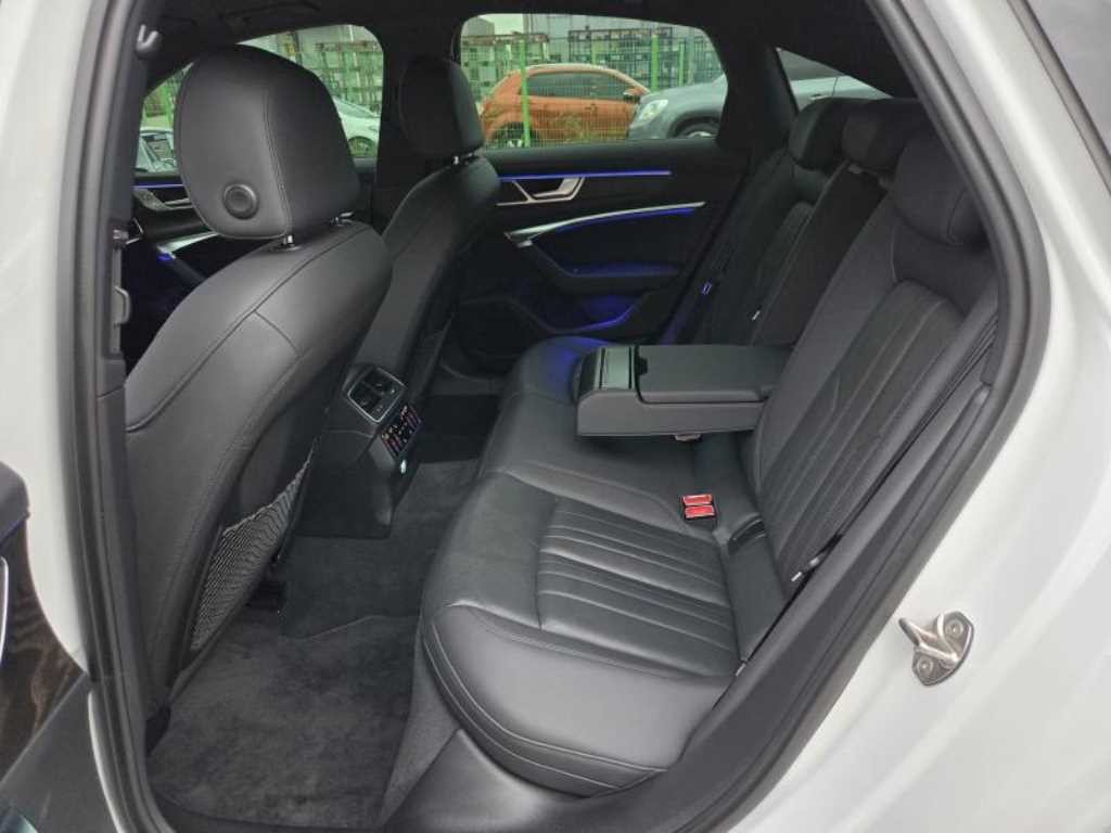 아우디 A6 A6 (C8) 40 TDI 콰트로 프리미엄 이미지 6