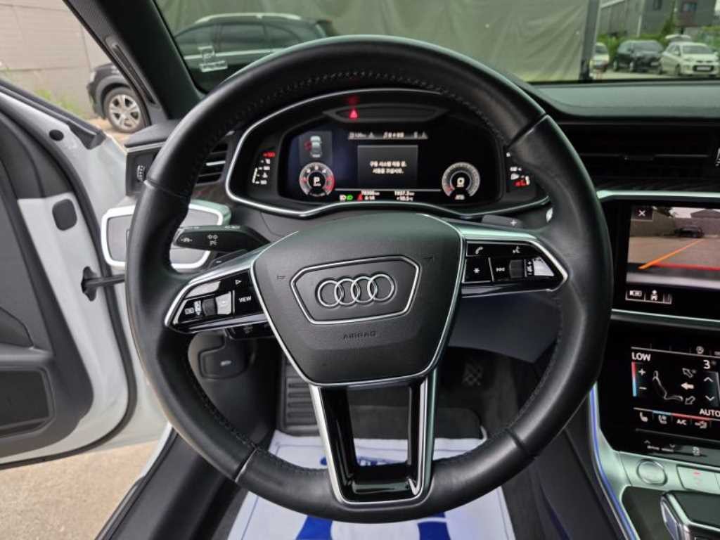 아우디 A6 A6 (C8) 40 TDI 콰트로 프리미엄 이미지 7