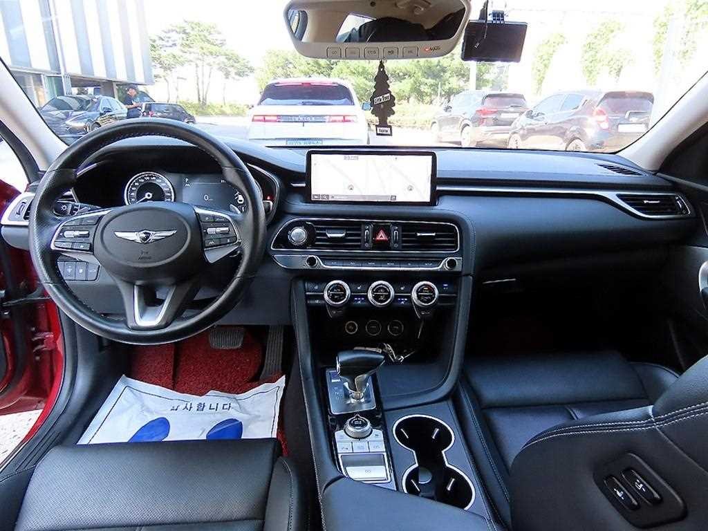 제네시스 G70 더 뉴 G70 가솔린 2.0T 4WD 이미지 7