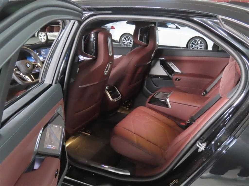 BMW 7시리즈 7시리즈 (G70) 740d xDrive M 스포츠 이미지 13