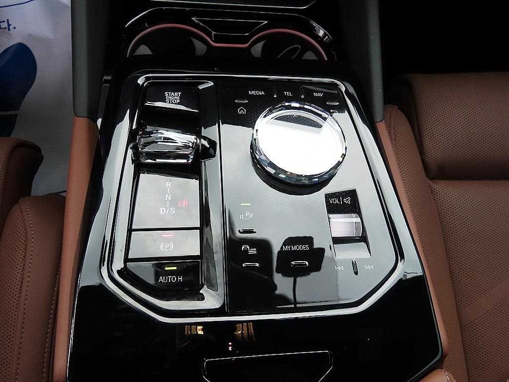 BMW 5시리즈 5시리즈 (G60) 530i xDrive M 스포츠 이미지 11