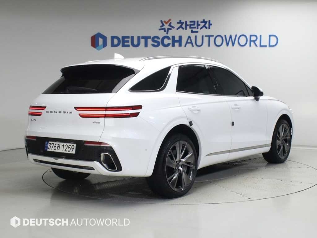 제네시스 GV70 2.5T 가솔린 AWD 이미지 2