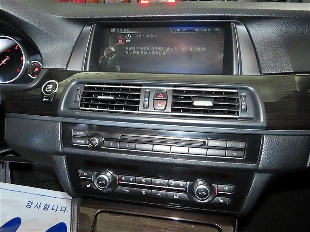BMW 5시리즈 5시리즈 (F10) 520d 럭셔리 이미지 11