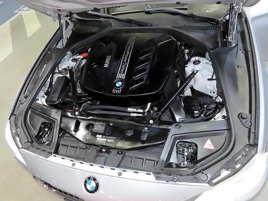 BMW 5시리즈 5시리즈 (F10) 520d 럭셔리 이미지 19