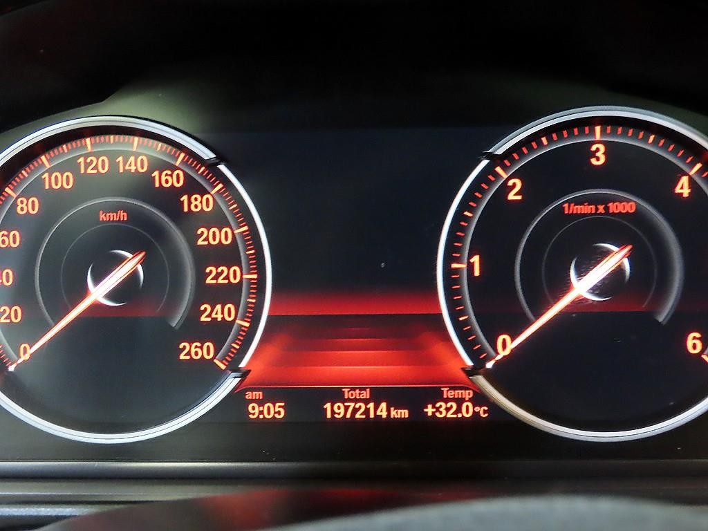 BMW 5시리즈 5시리즈 (F10) 520d 럭셔리 이미지 9