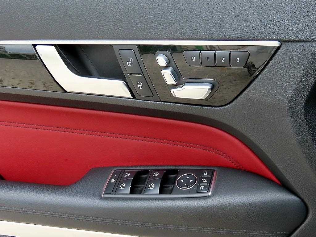 벤츠 E 클래스 E-클래스 W212 E200 쿠페 이미지 10