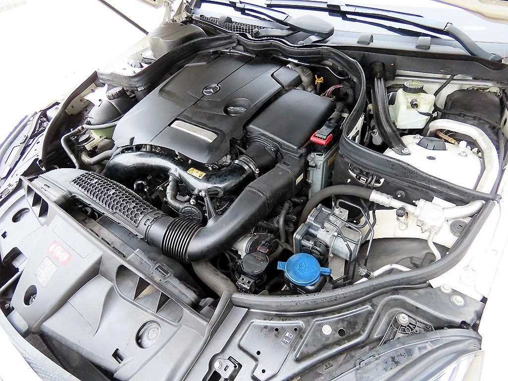 벤츠 E 클래스 E-클래스 W212 E200 쿠페 이미지 18