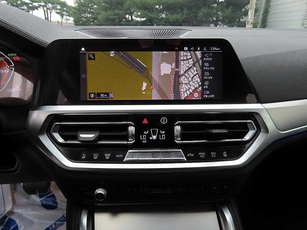 BMW 4시리즈 4시리즈 (G22) 420d 그란쿠페 M 스포츠 이미지 14