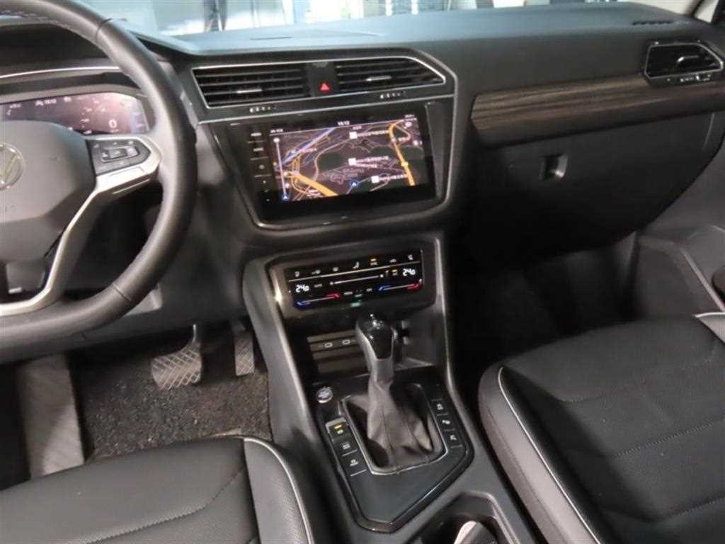 폭스바겐 티구안 티구안 올스페이스 2.0 TSI 프레스티지 이미지 15