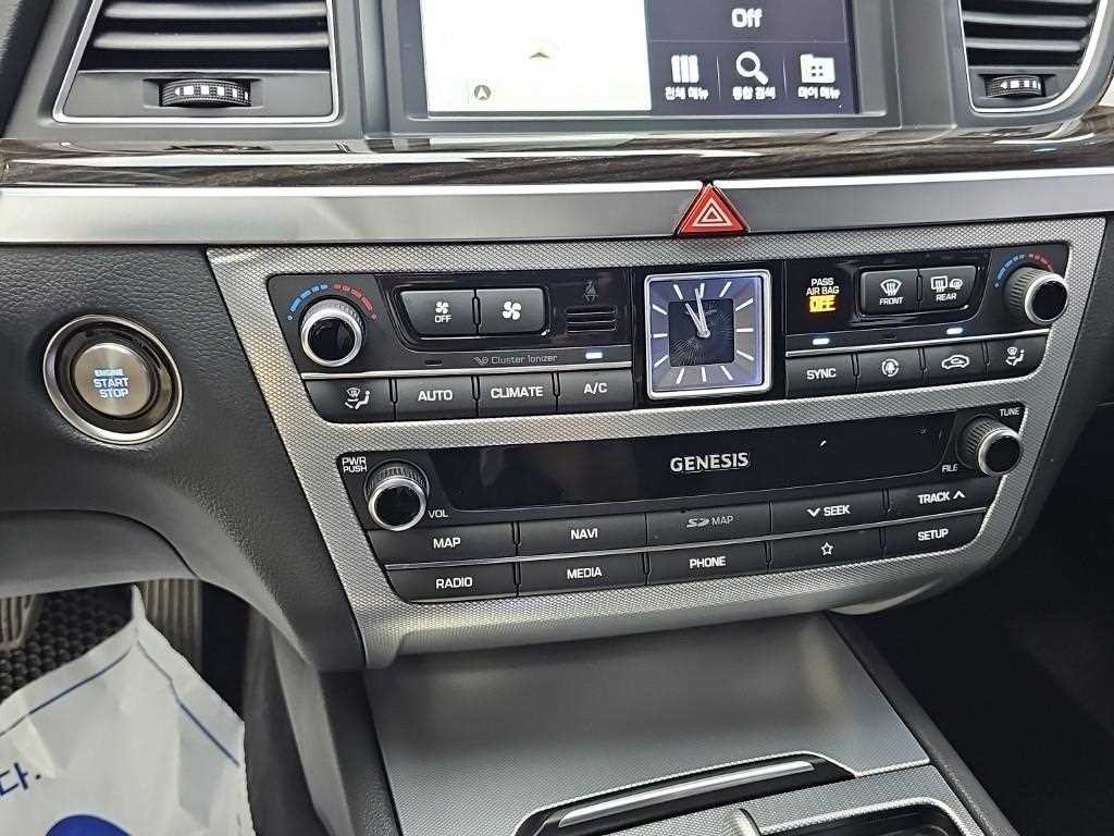 제네시스 G80 3.3 GDI AWD 럭셔리 이미지 10