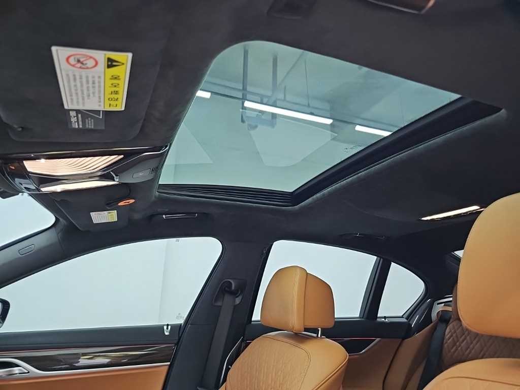 BMW 7시리즈 7시리즈 (G11) 740i 디자인 퓨어 엑설런스 이미지 16
