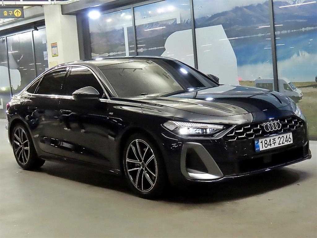 아우디 A5 A5 (B10) 40 TFSI 콰트로 S-라인 이미지 1
