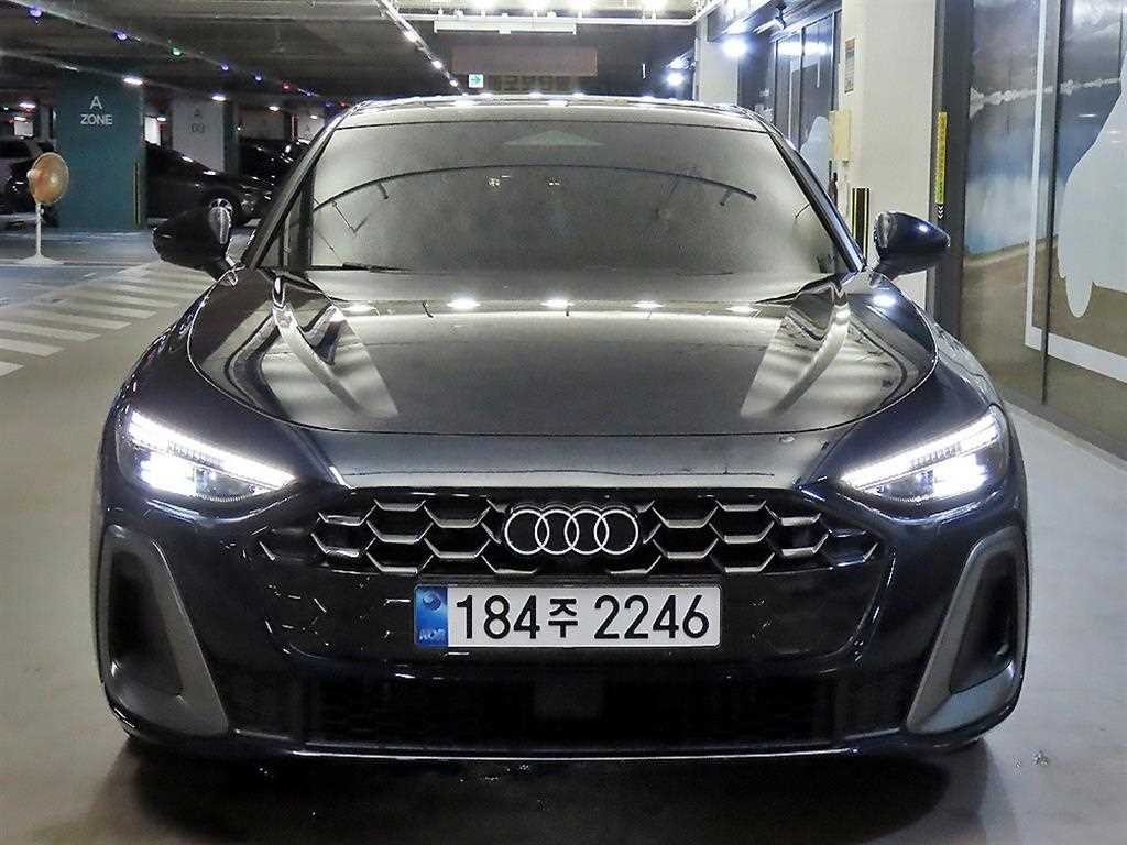 아우디 A5 A5 (B10) 40 TFSI 콰트로 S-라인 이미지 2