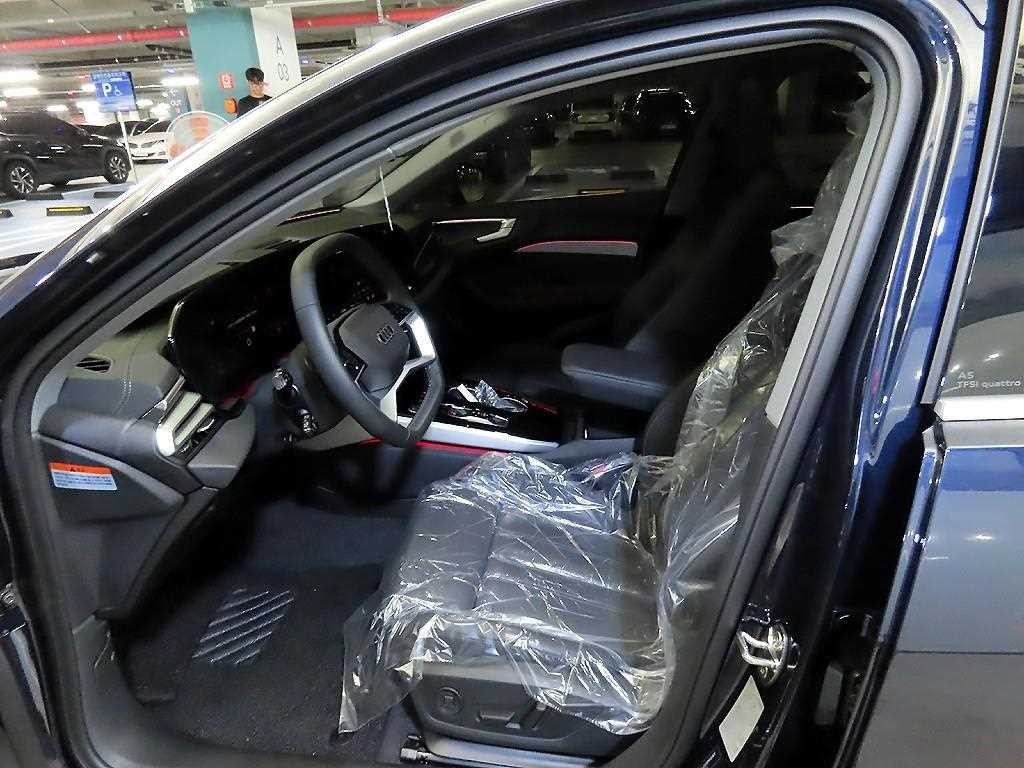 아우디 A5 A5 (B10) 40 TFSI 콰트로 S-라인 이미지 6