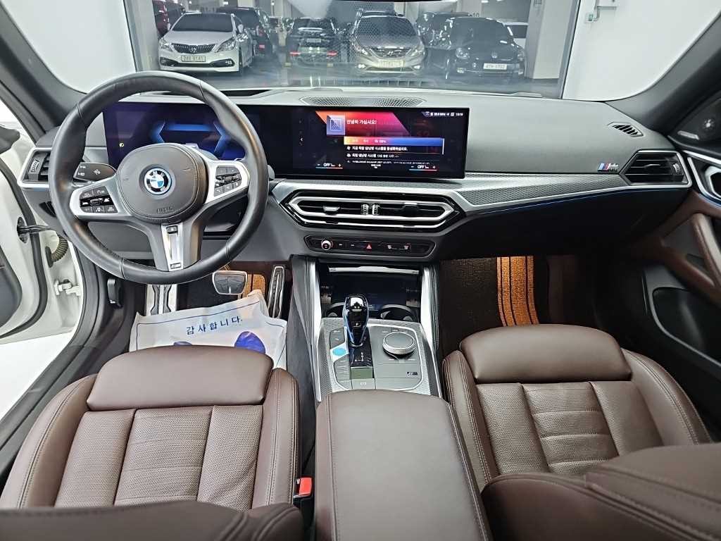 BMW i4 eDrive 40 M 스포츠 프로 이미지 5