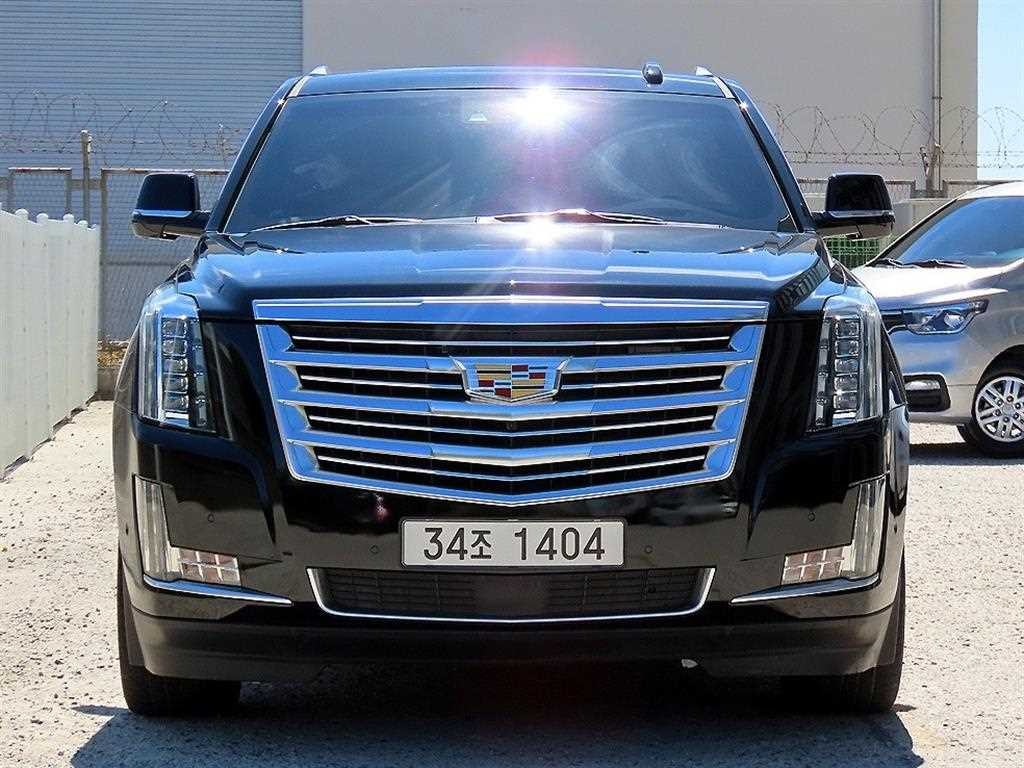 캐딜락 에스컬레이드 6.2 V8 ESV 이미지 1