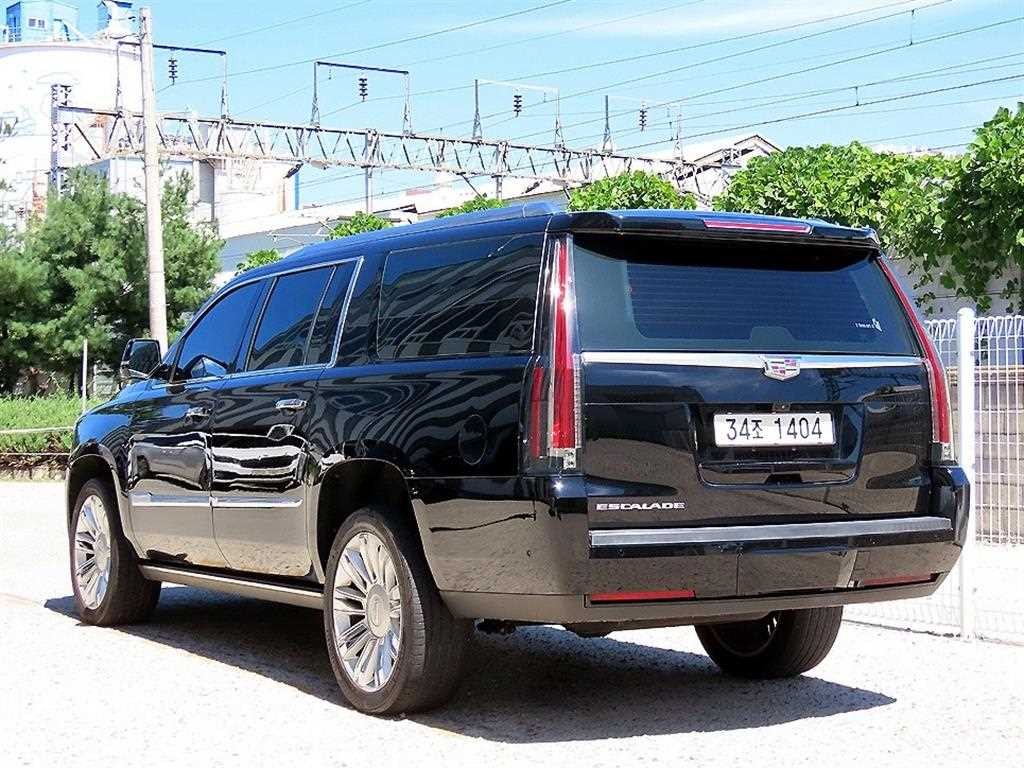 캐딜락 에스컬레이드 6.2 V8 ESV 이미지 3