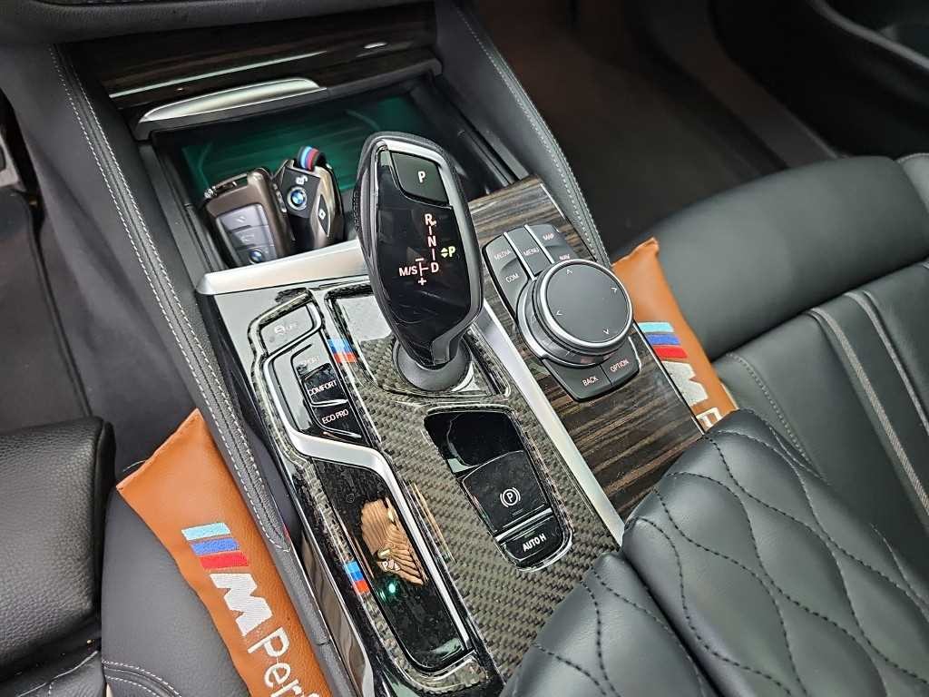 BMW 5시리즈 5시리즈 (G30) 520i M 스포츠 이미지 7