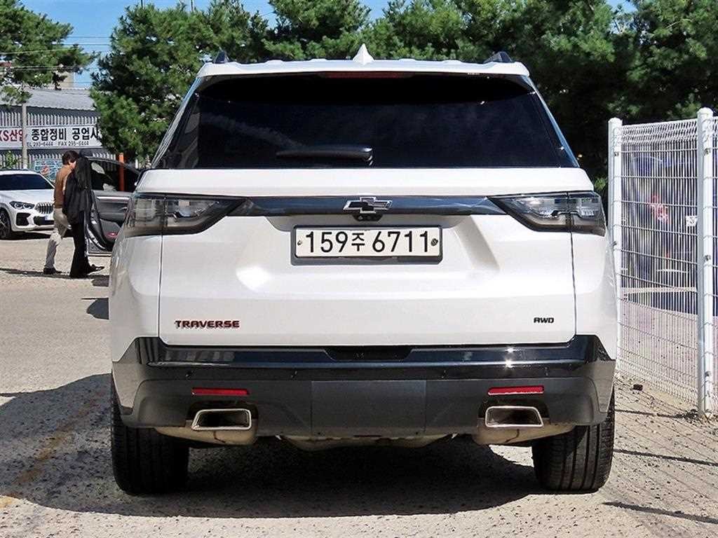 쉐보레 트래버스 3.6 AWD 레드라인 이미지 4
