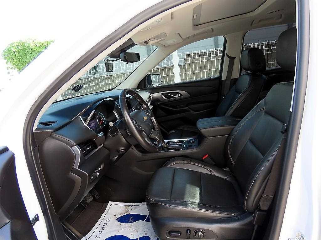 쉐보레 트래버스 3.6 AWD 레드라인 이미지 5