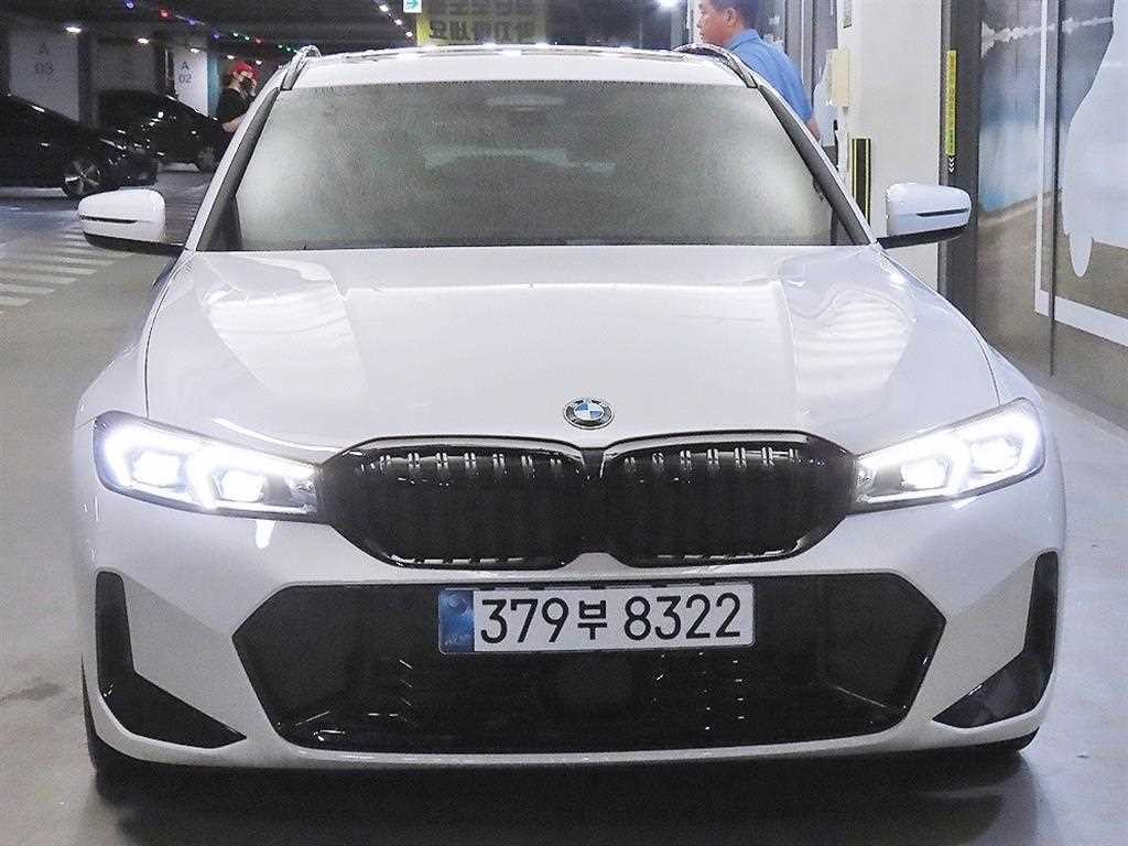 BMW 3시리즈 3시리즈 (G20) 320i 투어링 M 스포츠 이미지 2