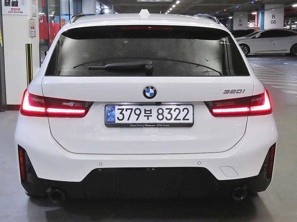 BMW 3시리즈 3시리즈 (G20) 320i 투어링 M 스포츠 이미지 5
