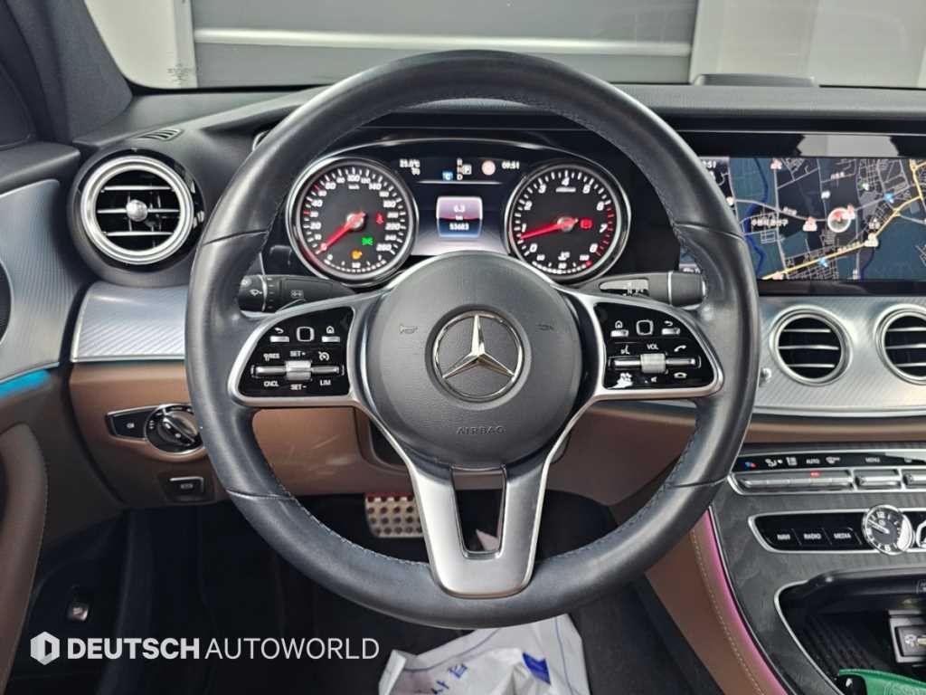 벤츠 E 클래스 E-클래스 W213 E250 아방가르드 이미지 13