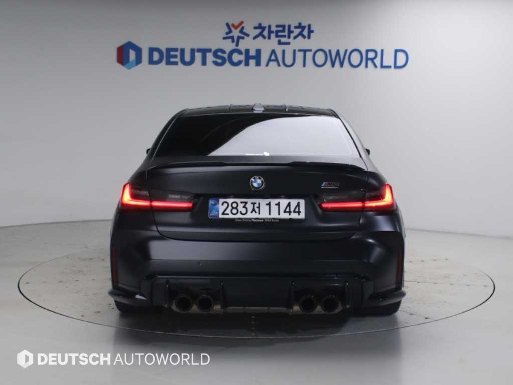 BMW 3시리즈 M3 (F80, E90) M3 세단 컴패티션 M xDrive 이미지 4